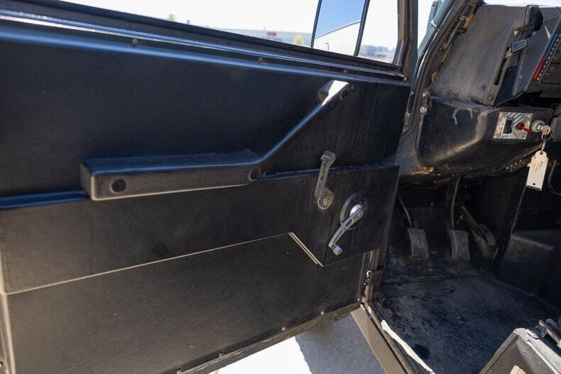 1983 Land Rover Santana