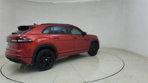 2025 Volkswagen Atlas Cross Sport SEL R-Line Black 4Motion