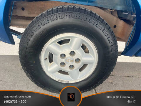 2001 Chevrolet S-10 LS