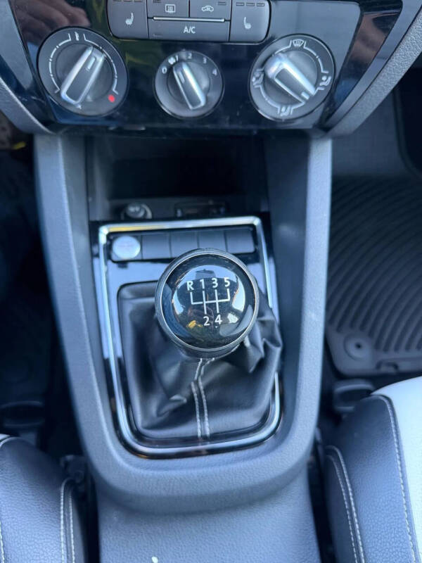 2016 Volkswagen Jetta 1.8T Sport