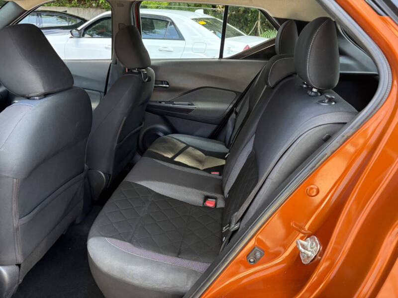 2019 Nissan Kicks S