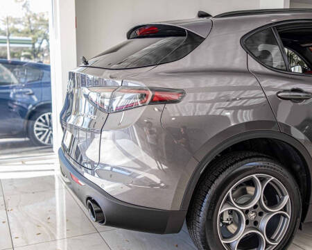 2025 Alfa Romeo Stelvio