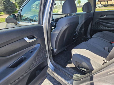 2019 Hyundai Santa Fe SE 2.4L