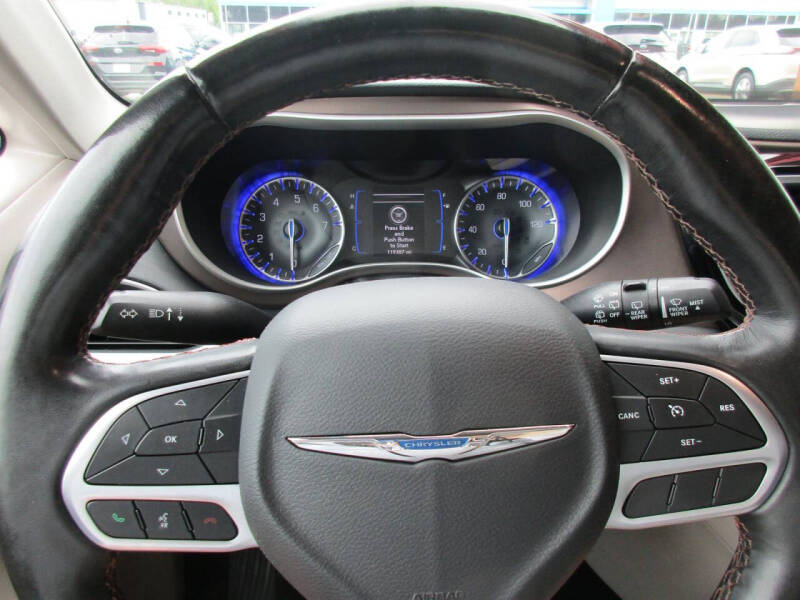2019 Chrysler Pacifica Touring L