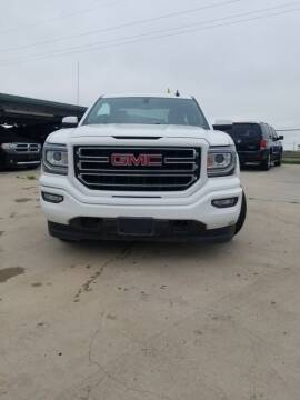 2017 GMC Sierra 1500 for sale at REVELES USED AUTO SALES in Amarillo TX