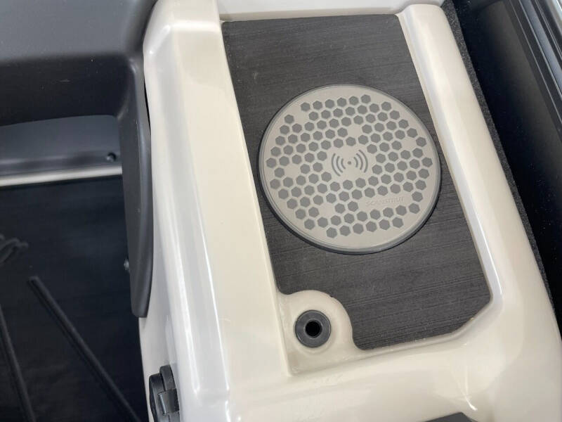 2024 Barletta Cabrio 22UC