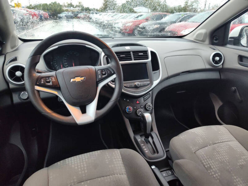 2020 Chevrolet Sonic LT