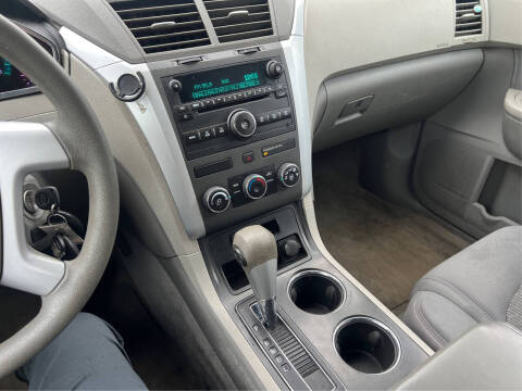 2012 Chevrolet Traverse LS