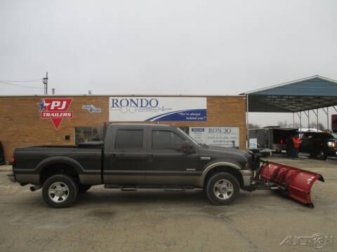 2005 Ford F-350 Super Duty for sale at Rondo Truck & Trailer in Sycamore IL
