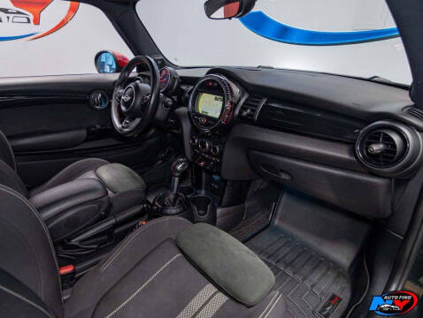 2015 MINI Hardtop 2 Door John Cooper Works