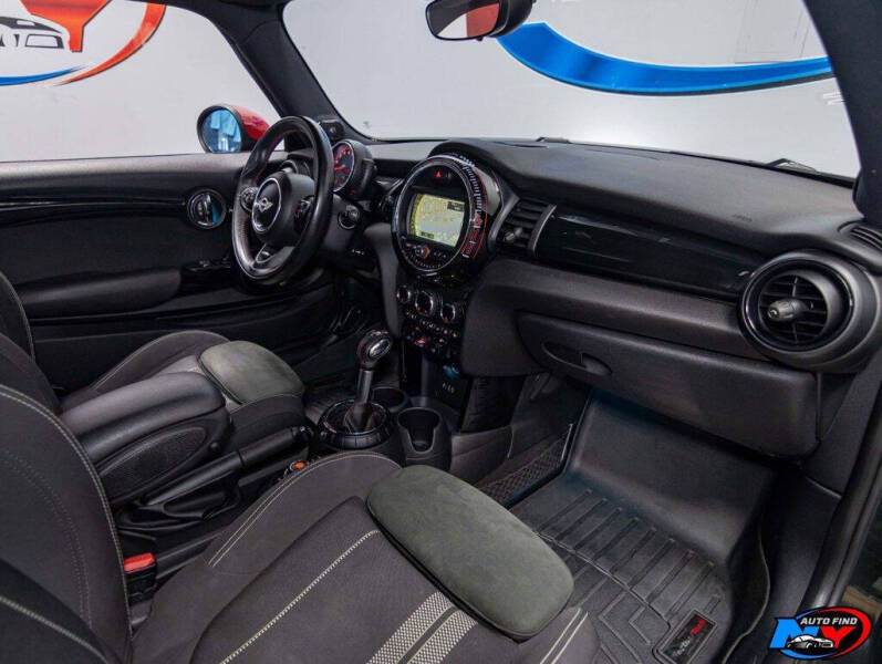 2015 MINI Hardtop 2 Door John Cooper Works