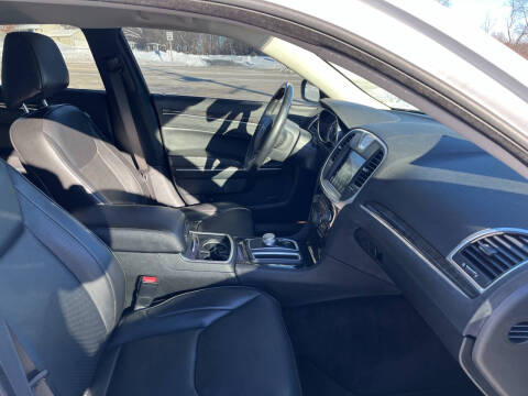 2018 Chrysler 300 Limited