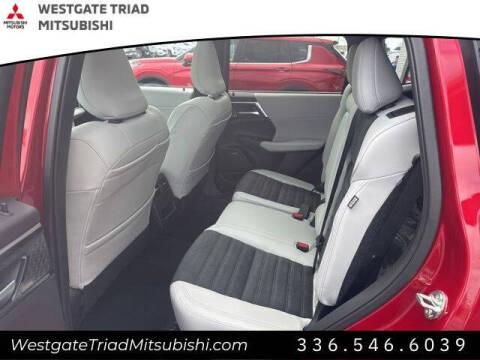 2025 Mitsubishi Outlander SE