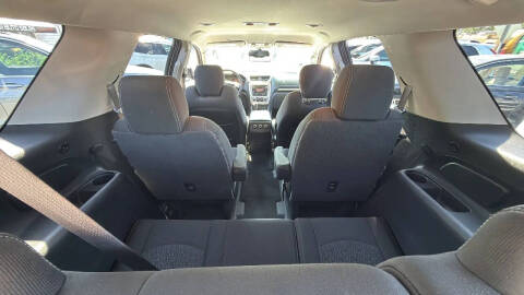 2015 GMC Acadia SLE-2