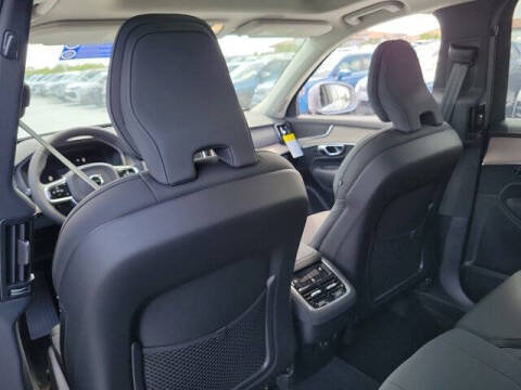 2026 Volvo XC90 B5 Plus 7P