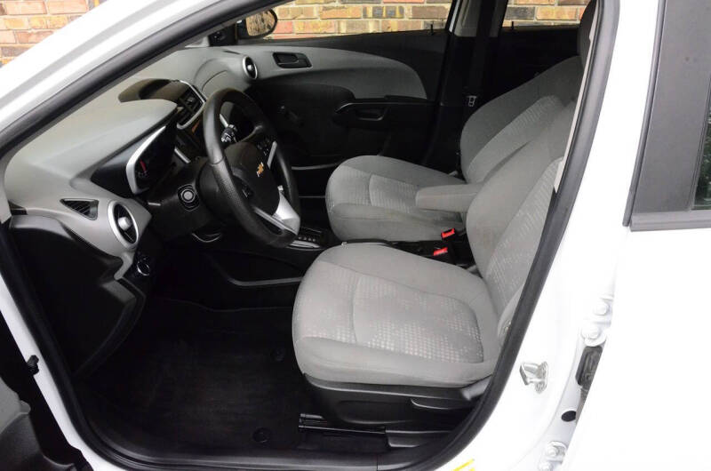 2019 Chevrolet Sonic LT Auto Fleet