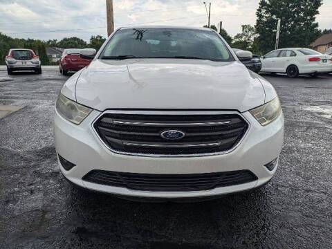2014 Ford Taurus SEL