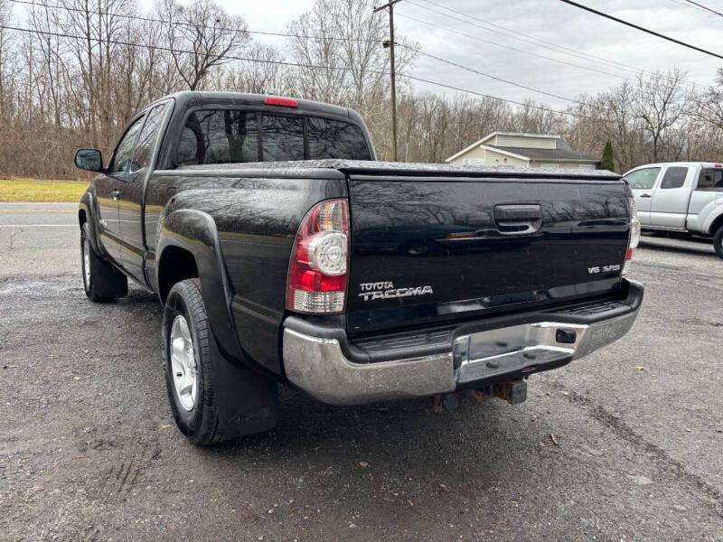 2010 Toyota Tacoma Base photo 7