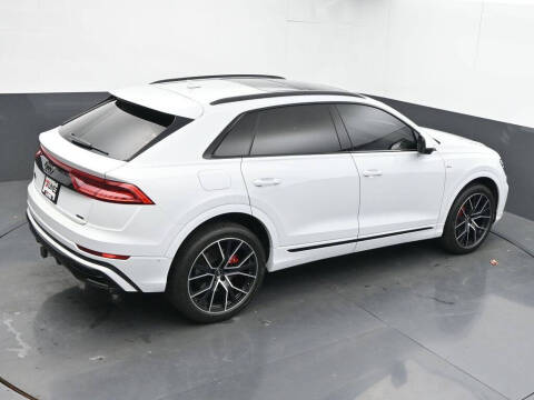 2022 Audi Q8 quattro Premium Plus 55 TFSI