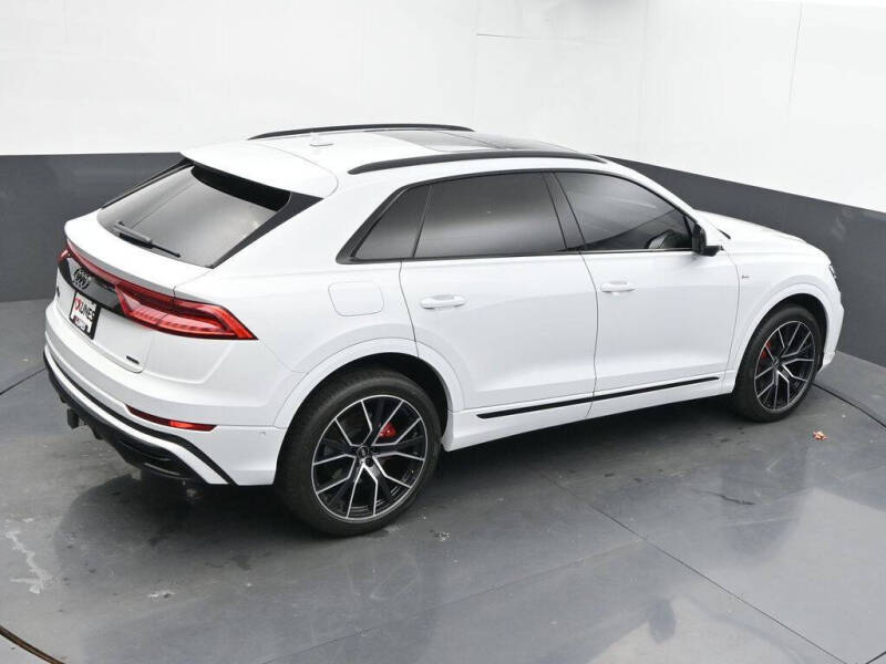 2022 Audi Q8 quattro Premium Plus 55 TFSI