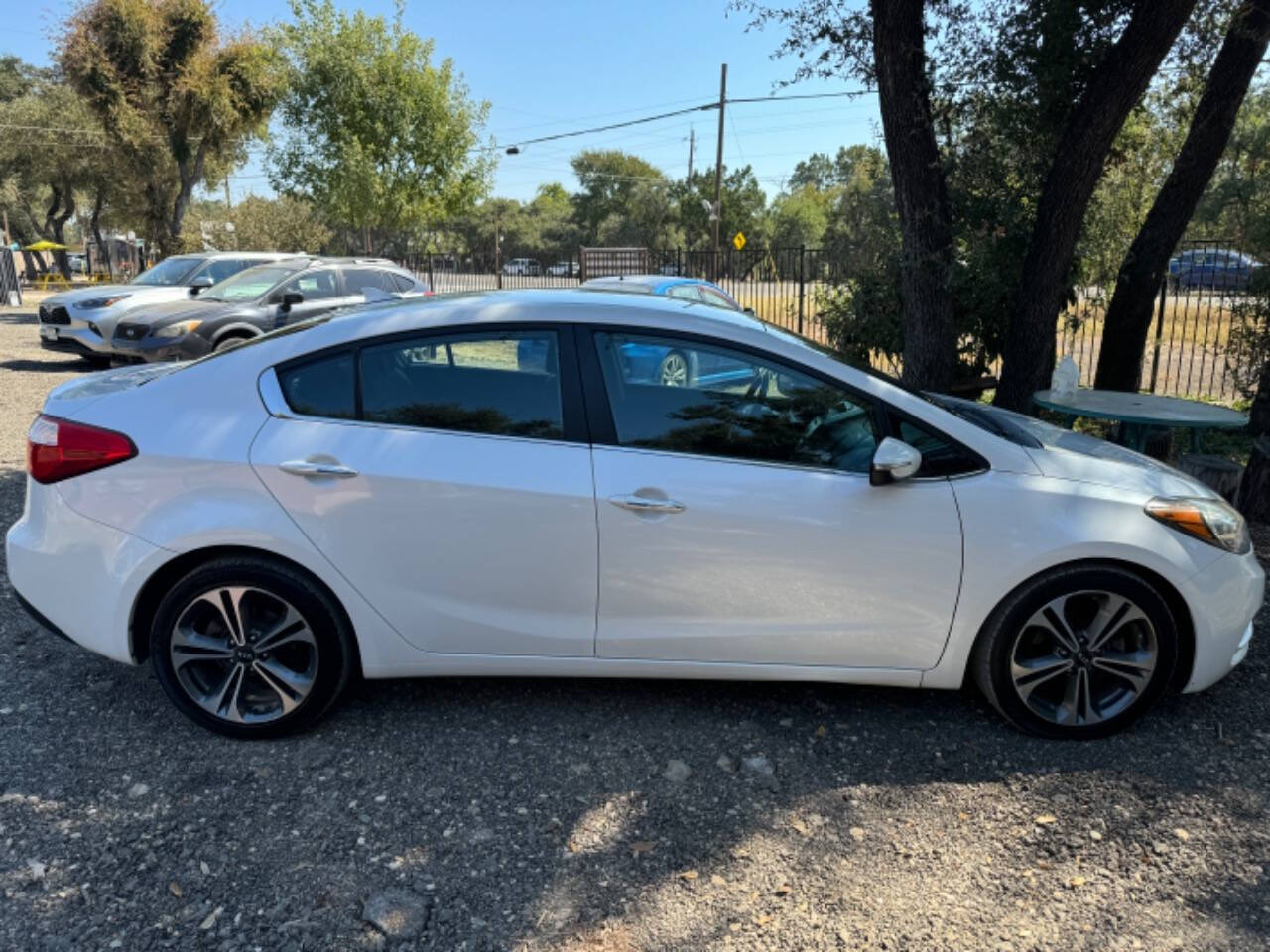 2015 Kia Forte for sale at AUSTIN PREMIER AUTO in Austin, TX