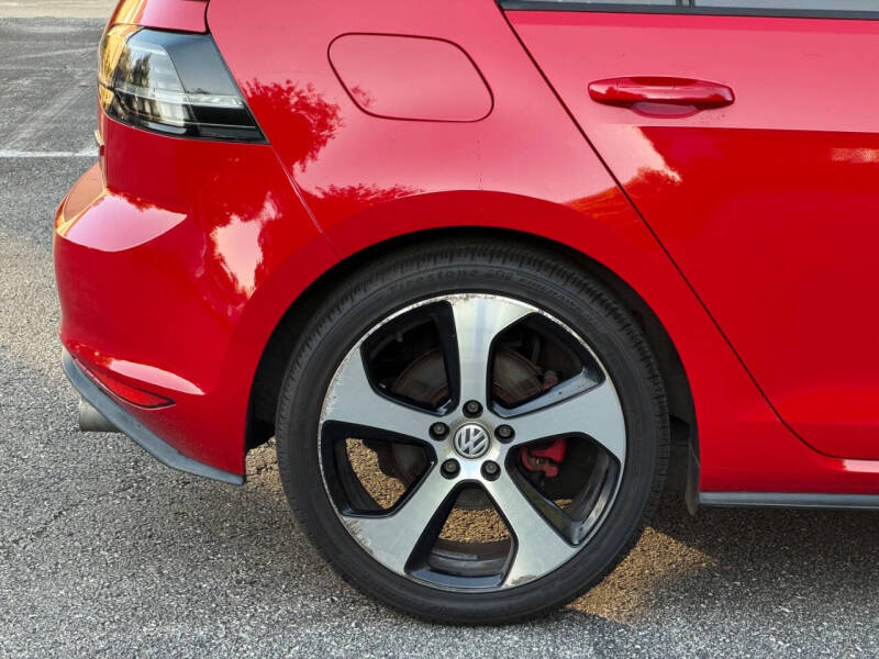 2015 Volkswagen Golf GTI S