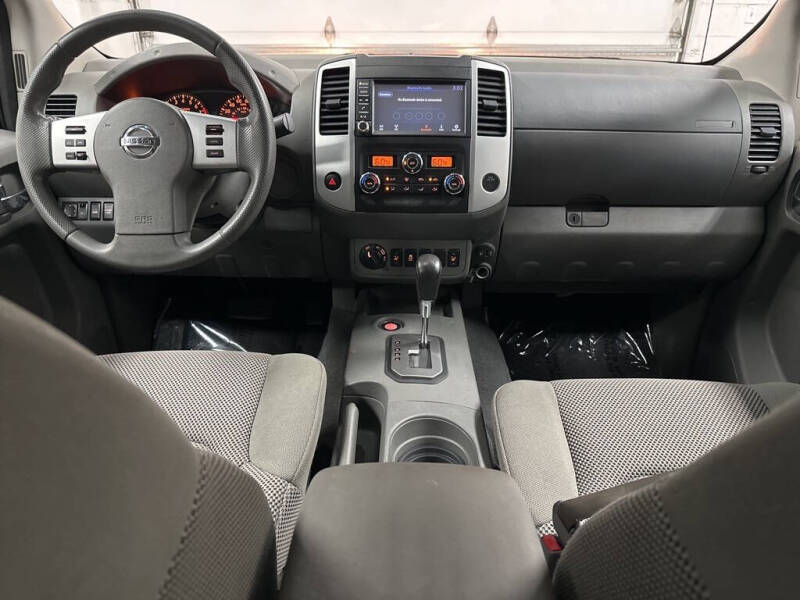 2021 Nissan Frontier SV