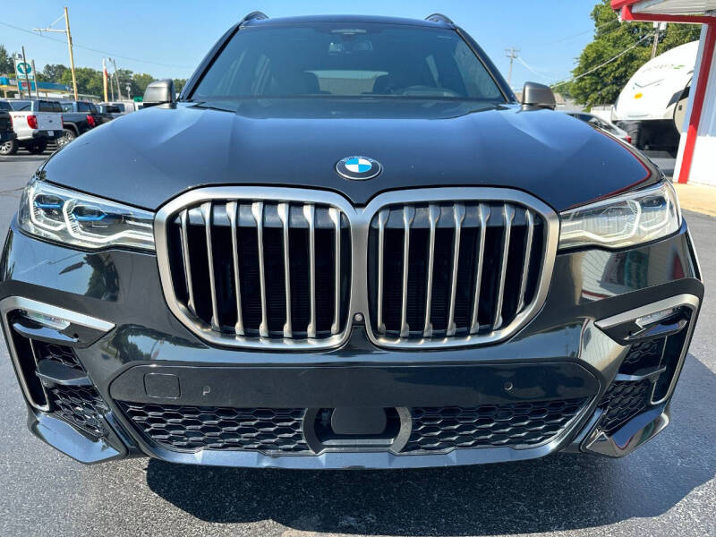2021 BMW X7 M50i