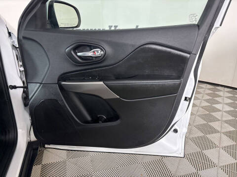 2020 Jeep Cherokee Latitude