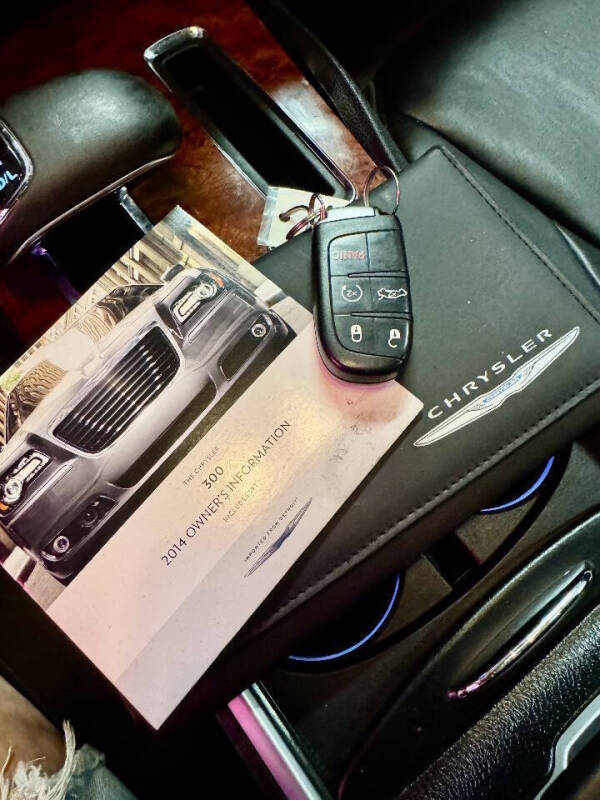 2014 Chrysler 300