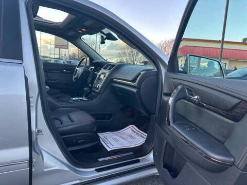 2016 GMC Acadia Denali