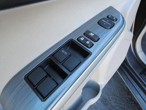 2014 Toyota Camry Hybrid XLE