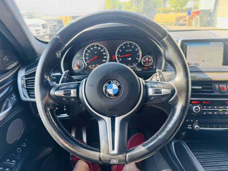 2015 BMW X6 M