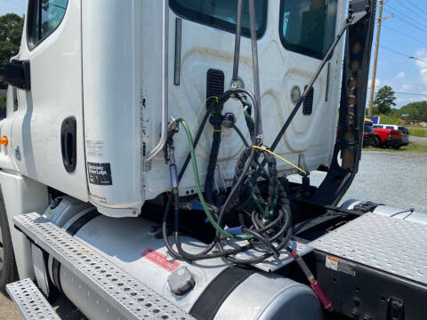 2013 Freightliner Cascadia