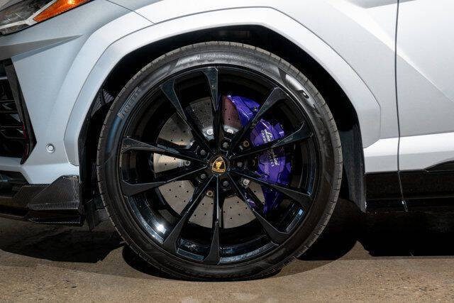 2022 Lamborghini Urus