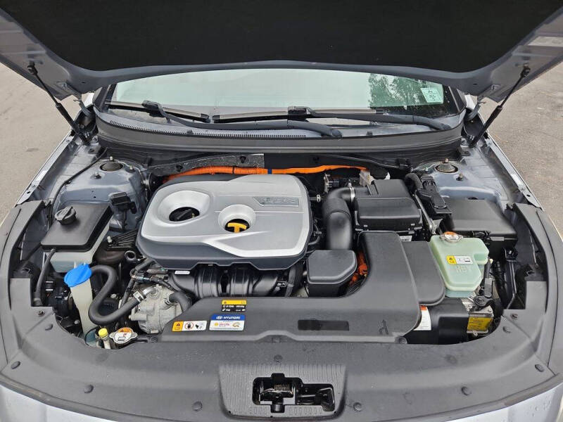2016 Hyundai Sonata Hybrid SE