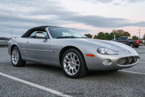2001 Jaguar XKR