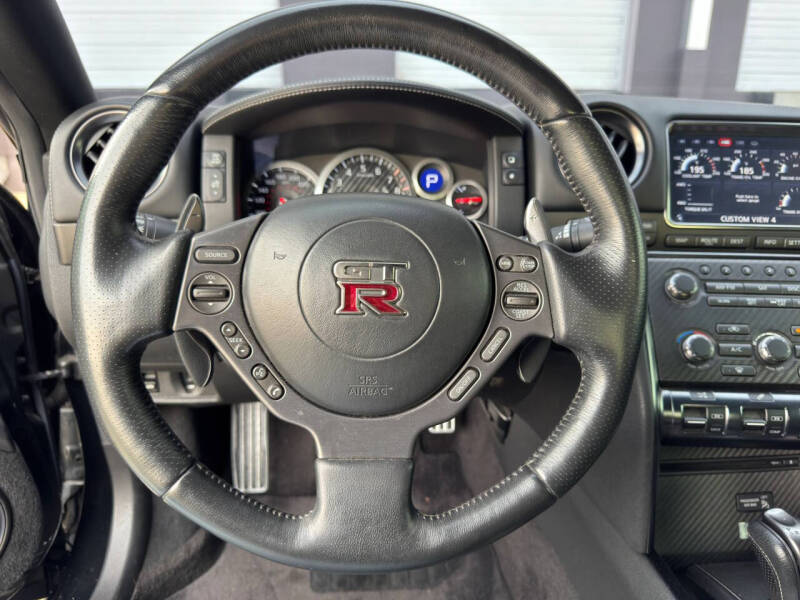 2016 Nissan GT-R Premium