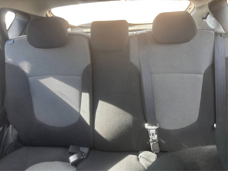 2012 Hyundai Accent GS