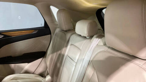 2016 Lincoln MKC Select