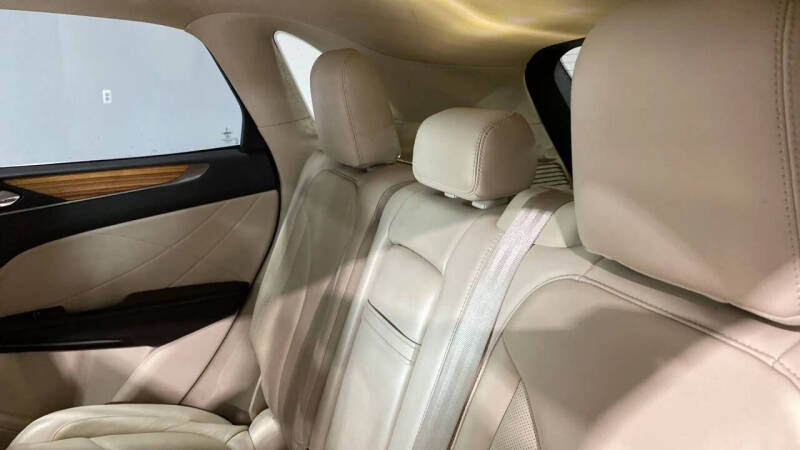 2016 Lincoln MKC Select