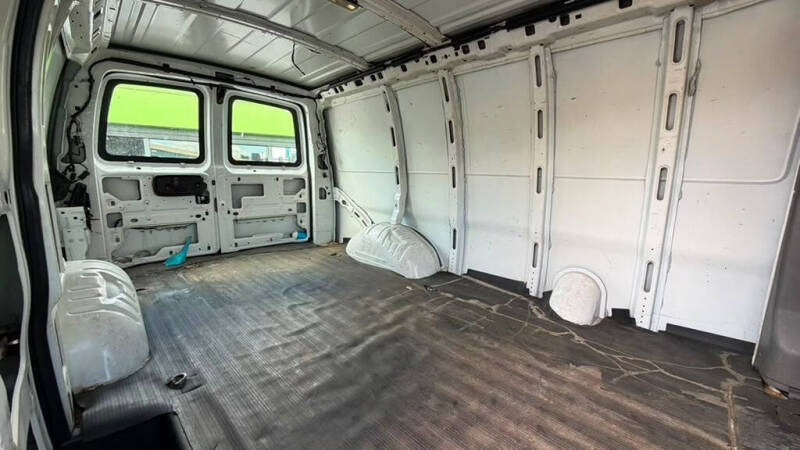 2018 Chevrolet Express 2500
