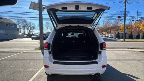 2018 Jeep Grand Cherokee Altitude