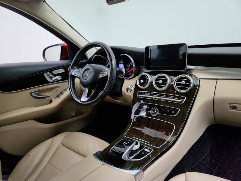 2016 Mercedes-Benz C-Class