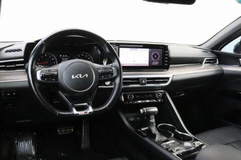 2022 Kia K5