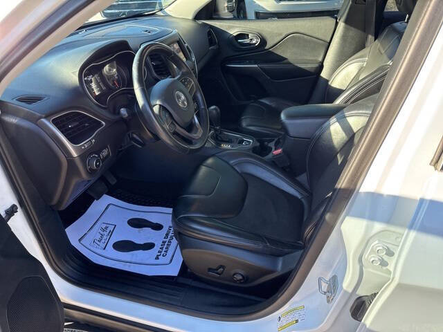 2019 Jeep Cherokee Latitude Plus