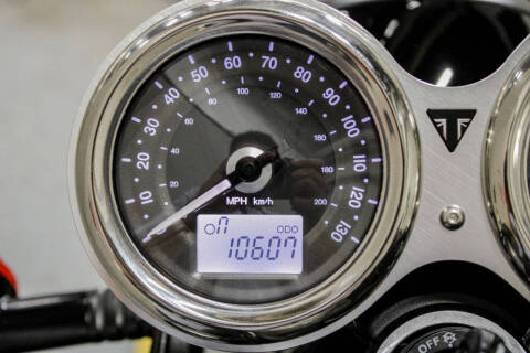 2017 Triumph Bonneville T100