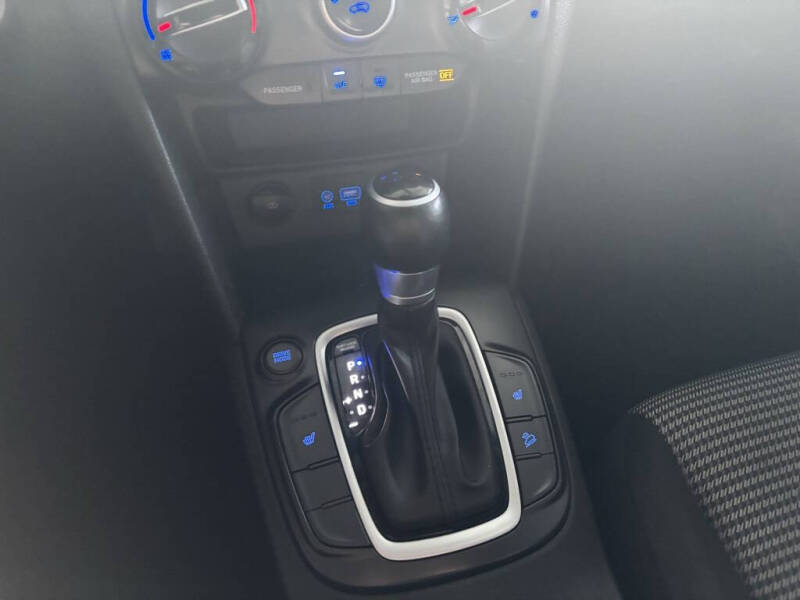 2021 Hyundai Kona SEL