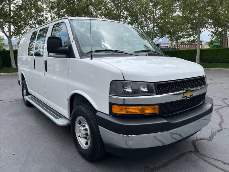 2024 Chevrolet Express 2500