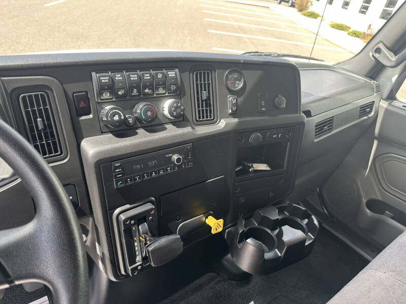 2022 International MV607
